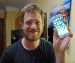 Tự chế iPhone 6S với giá 300 USD