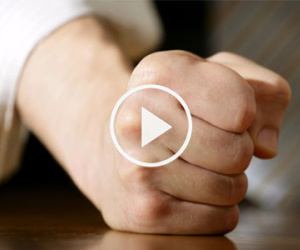 Video: Chỉ một câu nói có thể phá vỡ sự tức giận của bất kỳ ai