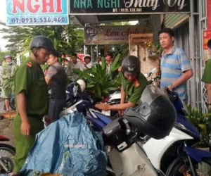 Chủ quán bida bị đâm tử vong sau khi dùng ly bia gây sự