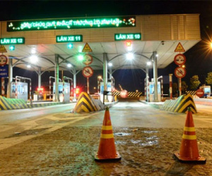 Lời kể nhân chứng vụ cảnh sát bị xe tải cán qua người
