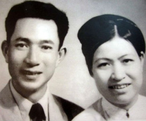 Chuyện chưa kể về vợ chồng tỷ phú hiến hơn 5000 lượng vàng