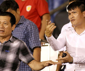 Công Vinh than trách trọng tài khi đội nhà thảm bại ở V-League
