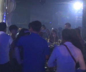 Gần 200 dân chơi quay cuồng trong tiếng nhạc và ma túy