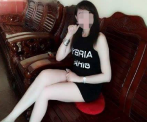 Người phụ nữ xinh đẹp mất vì ung thư khi bên cạnh không người thân thích, bạn bè lấy facebook cô đăng tìm gia đình