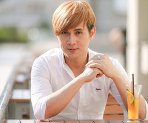 Nguyên Vũ đã có vợ và con trai 7 tuổi?