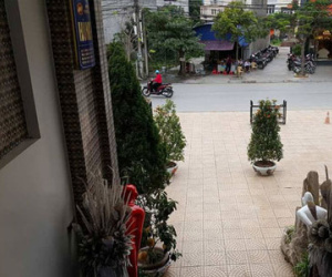 Nhân viên quán karaoke bị tấn công vì ngăn khách dùng ma túy?
