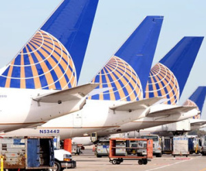 United thay đổi chính sách sau bê bối bác sĩ David Dao