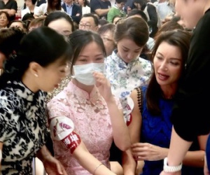 Hoa hậu châu Á bị hoại tử, sẹo loang lổ vì bắn laser thẩm mỹ