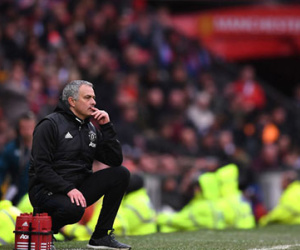Mourinho đã nói gì với các học trò sau hiệp 1 trận gặp Chelsea?