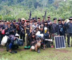 Phiến quân dính líu IS chặt đầu con tin ở Philippines