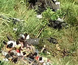 Philippines: Xe buýt lao xuống vực, 24 người thiệt mạng