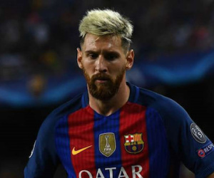 Cứ đà này, 99,9% Messi sẽ lại đứng sau Ronaldo