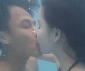 Mạc Hồng Quân - Kỳ Hân selfie hôn nhau dưới nước
