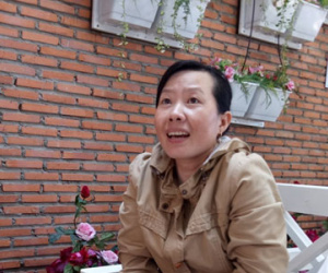 Nữ công nhân nhặt được 5 lượng vàng trong rác rút đơn kiện công ty
