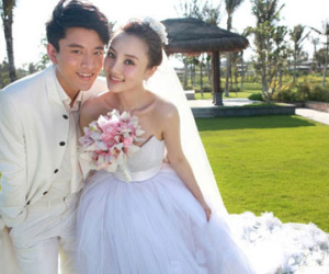 Tình cũ lật tẩy tính xấu và thói trăng hoa của "Đường Tăng"