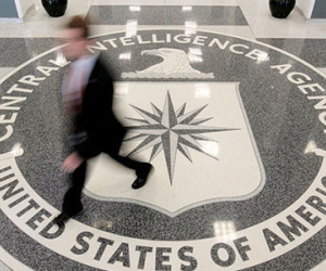 CIA truy tìm kẻ tuồn hàng nghìn tài liệu mật cho WikiLeaks