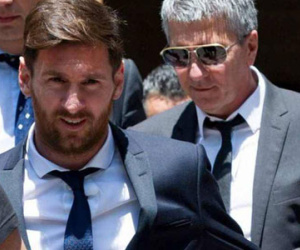 Messi đối mặt án tù, Barca giành sao Real với MU