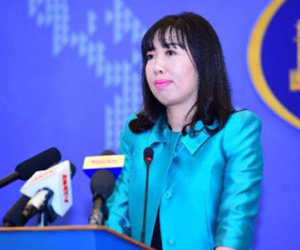 Việt Nam phản ứng việc Trung Quốc tập trận chiếm đảo ở Biển Đông