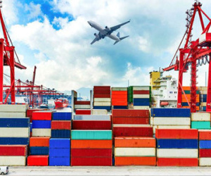 Cà phê bán cho tây 200 USD, dân Việt được hưởng 2 USD