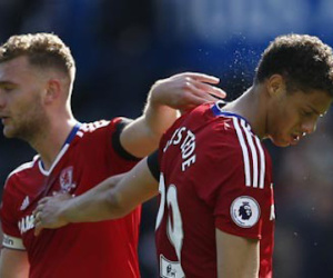 Cuộc đua trụ hạng Ngoại hạng Anh: Gạch tên Boro, Sunderland?
