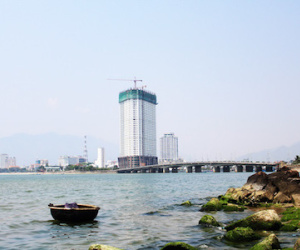 Vì sao đề xuất lấn Vịnh Nha Trang gây dư luận trái chiều?