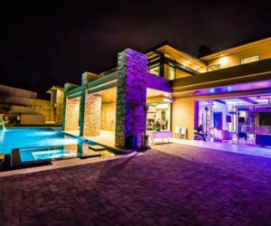 Toàn cảnh siêu biệt thự 4000m2 của vợ chồng Đan Trường