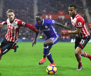 01h45 ngày 26/04, Chelsea vs Southampton: Bước dài tới ngai vàng