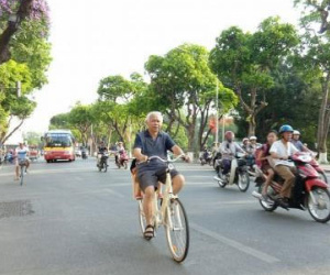Dự báo thời tiết hôm nay (25.4): Bắc Bộ giảm mưa giông trưa chiều có nắng nhẹ