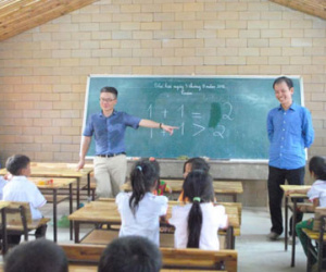 Giáo sư Ngô Bảo Châu: Lấy tiêu chuẩn viết sách để xét giáo sư thì chỉ có ở Việt Nam!