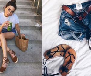 Đã diện shorts là phải diện cùng 4 kiểu giày dép này mới ra chất mùa hè