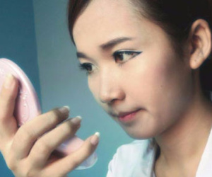 Sinh viên Trung Quốc đổ xô đi phẫu thuật thẩm mỹ để xin việc