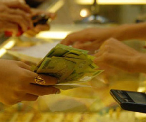 Giá vàng bật tăng sau 3 phiên giảm
