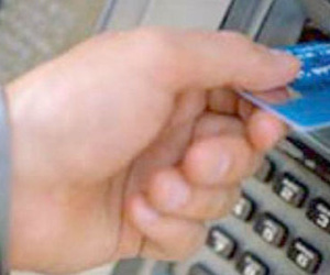 Liên tục mất tiền trong thẻ ATM lúc nửa đêm