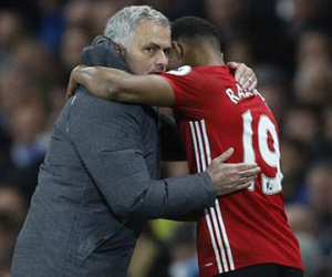 MU bất bại 24 trận: Mourinho chung mâm Sir Alex