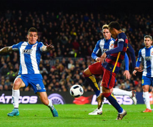 Barcelona và thách thức đáng sợ ở trận derby Catalan