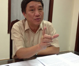“Bộ GTVT cần xin lỗi người dân vụ đổi giấy phép lái xe thẻ PET”