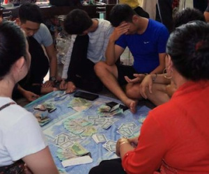 Triệt phá ổ bạc trong chung cư cao cấp