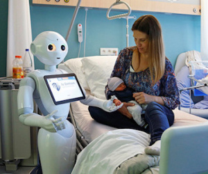 Robot sẽ thay thế 50% việc làm của con người trong 10 năm?