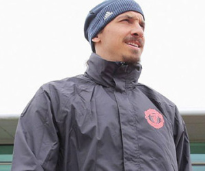 Ibra được MU ban đặc ân, Mbappe khuynh đảo châu Âu