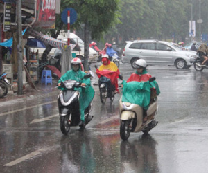 Ngày mai không khí lạnh tràn về, Hà Nội chấm dứt nắng nóng