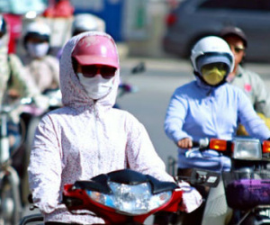 Nắng nóng, lốc và mưa đá xảy ra trên diện rộng trong tháng 5