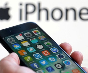 Qualcomm trả đũa Apple, tìm cách chặn bán iPhone ở Mỹ