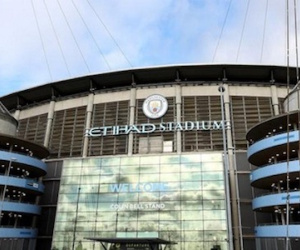Man City bị cấm chuyển nhượng cầu thủ trẻ trong hai năm