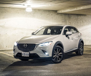 Mazda CX-3 GT Sport có giá 674 triệu đồng