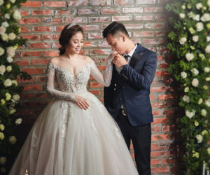 "Đám cưới bạc tỷ" lần 2 của Hằng Túi: Tổ chức ở resort sang chảnh, mua vé máy bay cho 150 khách, váy cưới 200 triệu