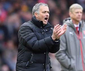 Vì Europa League, Mourinho sẵn sàng "chấp" Wenger