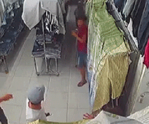 Giang hồ Sài Gòn chém nhầm nhân viên shop thời trang