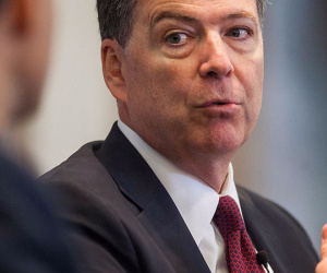 Hậu trường vụ sa thải giám đốc FBI: Trump giận dữ hét vào tivi, FBI "cấm cửa" phóng viên