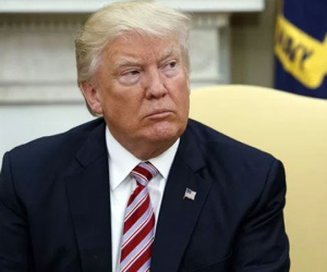 Trump lần đầu trả lời trực tiếp về việc sa thải giám đốc FBI