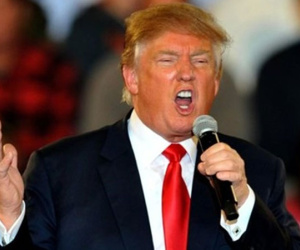 Trump nhận lỗi về "chính quyền hiếu chiến"